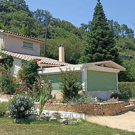 Feriehus La Pequelette *