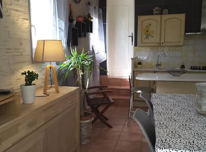 Dom wakacyjny La Pequelette *